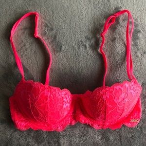 Victoria’s Secret Lace Push- Up Bra